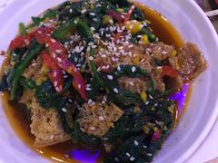 -维吾尔餐厅(宜山路店)