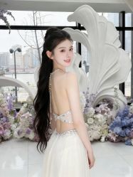 -花嫁丽舍婚礼殿堂(世博江景店)