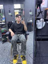 -藤野造型专业烫染接发