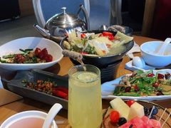 -隔壁老王·家常云南菜(花巷店)