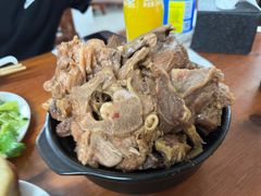 -宝瑞门钉肉饼店