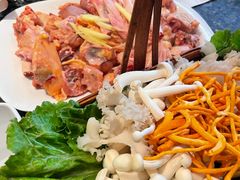 -一席地·本地鸡窝·杭帮鸡火锅(萧山银隆百货店)