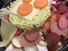 -炙韩料理·部队锅专门店