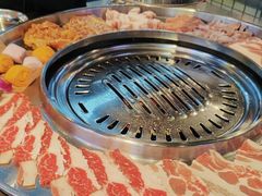 -哈哈碳都·牛肋条无限自助烤肉(台江万达店)