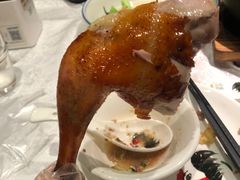 充满肉汁的大鸡腿子-五稻厨房粤西菜(新闻店)