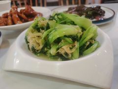 鸡毛菜炒百叶丝-锦園(伊势丹美食城店)