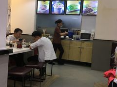 -禾师兄·布拉肠(一德路店)