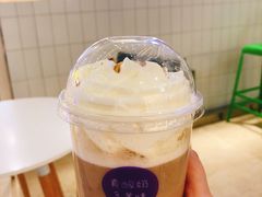 -一只酸奶牛(百联南岸上海城店)