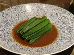 -海派悦庭·海胆烧麦·新融合菜(凯德广场店)