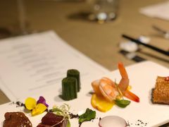 开胃彩碟配脆皮乳猪鹅肝件-Yan Ting 宴庭中餐厅(上海静安瑞吉酒店)