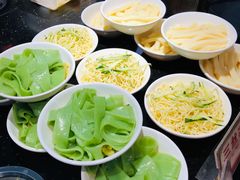 -八一路好吃街(雨田商务大厦店)