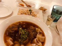 -天下三绝 牛肉面/红酒