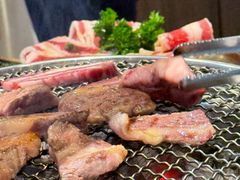 -草家酱蟹炭火烤肉店(珲春南路二店)