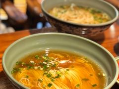 -老外婆本帮面(塔城路店)