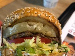 -The Habit Burger Grill 哈比特汉堡(复兴soho店)