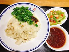 宽面拉面-鼎义丰功夫牛肉面(人民路店)