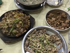 -标记美食新鲜猪杂(兴南大道店)