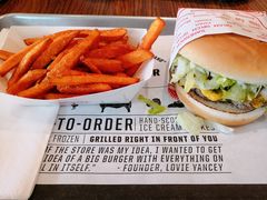 -FATBURGER 特富客汉堡(外交公寓店)