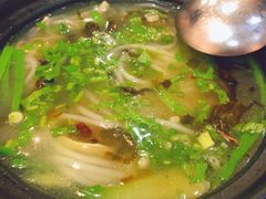 蒙自过桥米线-泼水街云南菜(东风路店)