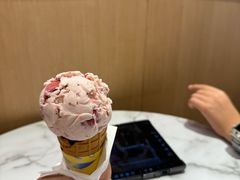 -哈根达斯(芳圆里店)