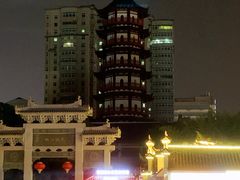-绳金塔