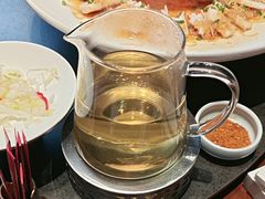 -鸽子侯·家宴·平价海鲜(绿地店)