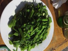 姐妹大排档-姐妹食尚朴宿