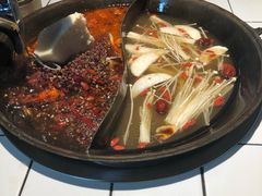 -瓜西西重庆火锅(花溪店)