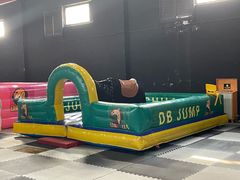 -嘿哟动霸CHUA·新潮玩运动娱乐中心·蹦床滑冰团建乐园