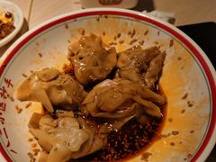 -八二小区抄手(龙湖上城天街店)