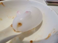 会跳舞的兔子-有心德(隆生店)