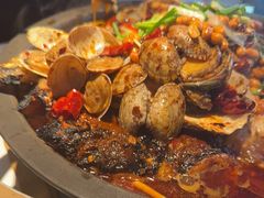 -鸣记脆皮烤鱼·海鲜烤鱼(三八广场店)