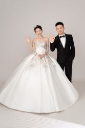 -雅云婚纱摄影工作室旗舰店