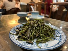 野芦蒿根炒香干肉丝-广迎居老正兴菜馆