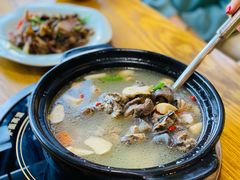 姬松茸炖鸡-妈妈的味道(和顺古镇店)