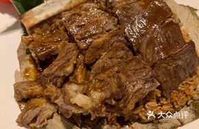Sauce-Braised Beef Ribs