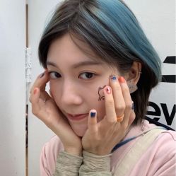 -七月美睫 美甲
