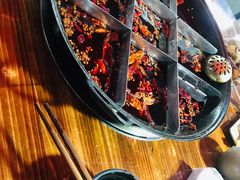 -铜元老码头鳝鱼火锅