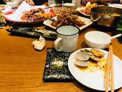 -喝丢一只鞋辣炒海鲜小烧烤(三八广场店)