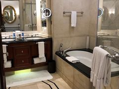 -广州富力丽思卡尔顿酒店