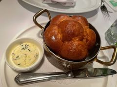 餐前面包-壳里西餐厅Coquille Seafood Bistro(蒙自路店)