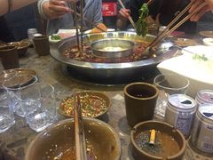 -憨石匠鲜菜土火锅(昆都店)