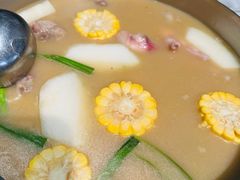 -肥仔文澳门猪骨煲(南京西路店)