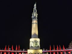 -人民防洪胜利纪念塔