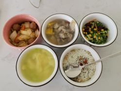 -爱陪伴一对一月子中心(融侨店)