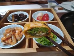 -荷风细雨·中国茶宴(碧云店)