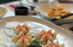 West Lake Lotus Pastry