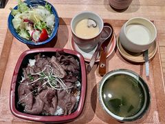 -本源食集 日式烧肉·炉端烧(东海缤纷店)