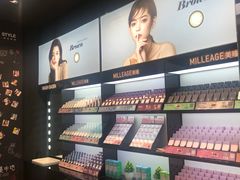 -LOHO眼镜(北京朝北大悦城店)