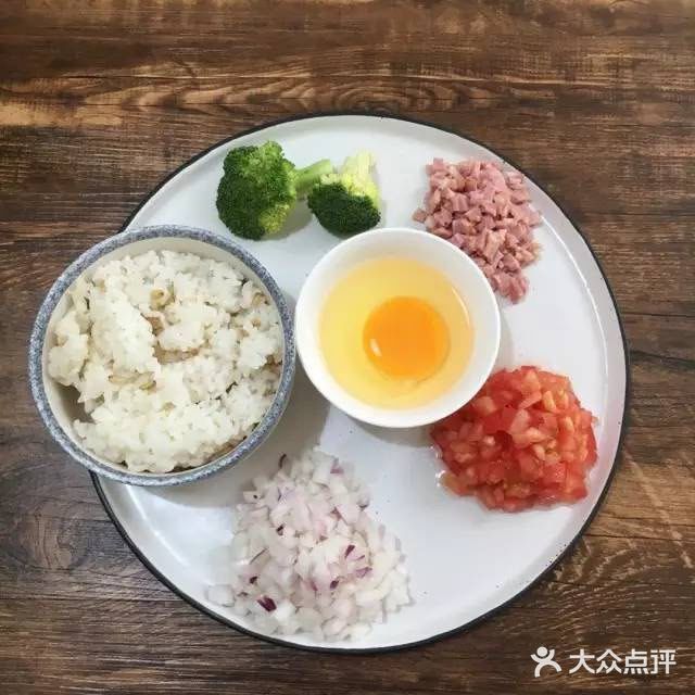 蛋包饭